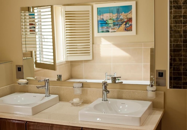 Superior Triple room with garden view
