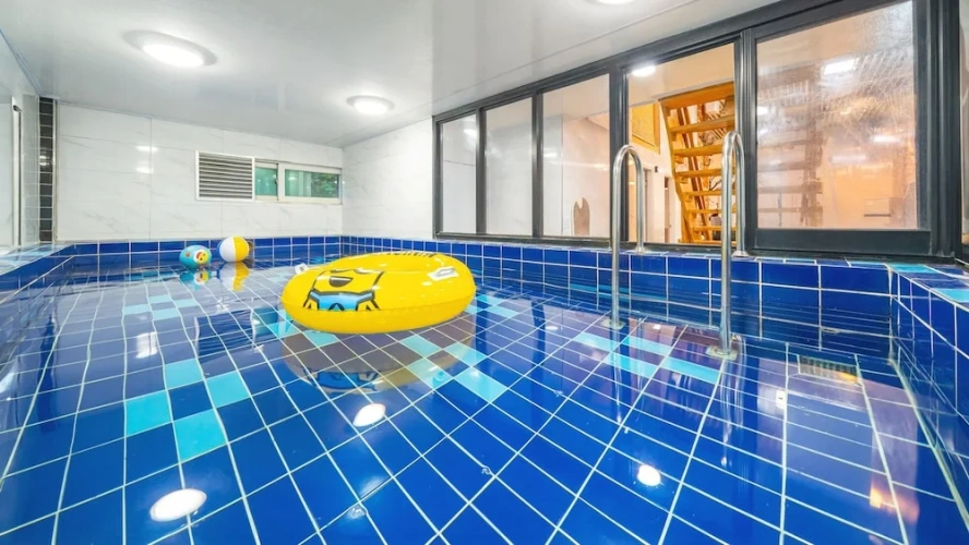 1 Bedroom Villa with balcony