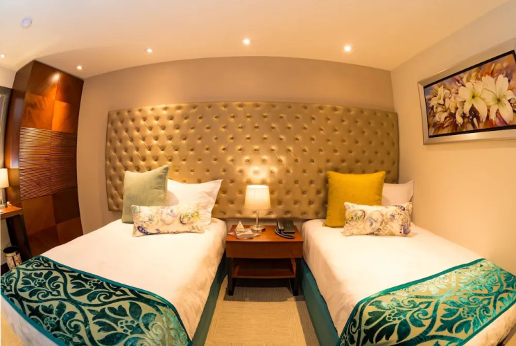 Costana 702 Hotel Boutique