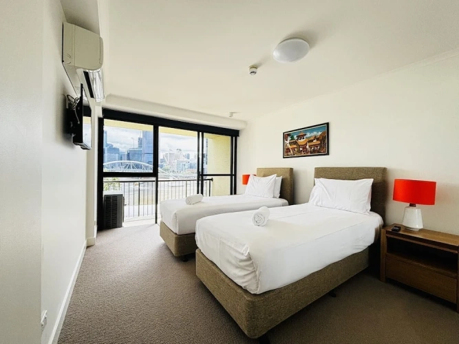 Deluxe Apartment