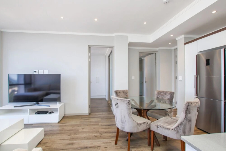 Sandton Smart Apartment Eleven