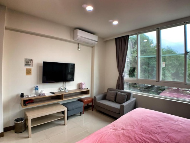 Deluxe Family Suite