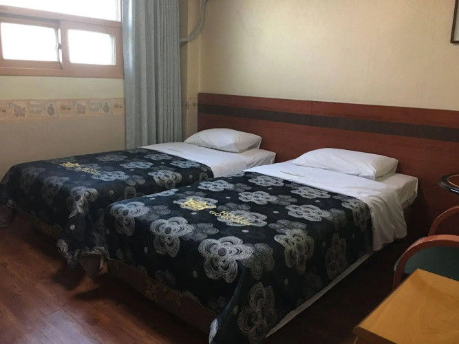 Gogoong Hotel
