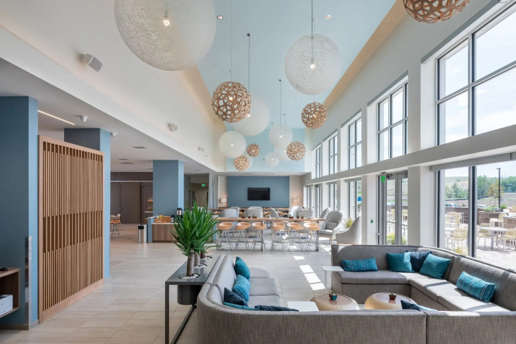 Element Charleston Airport
