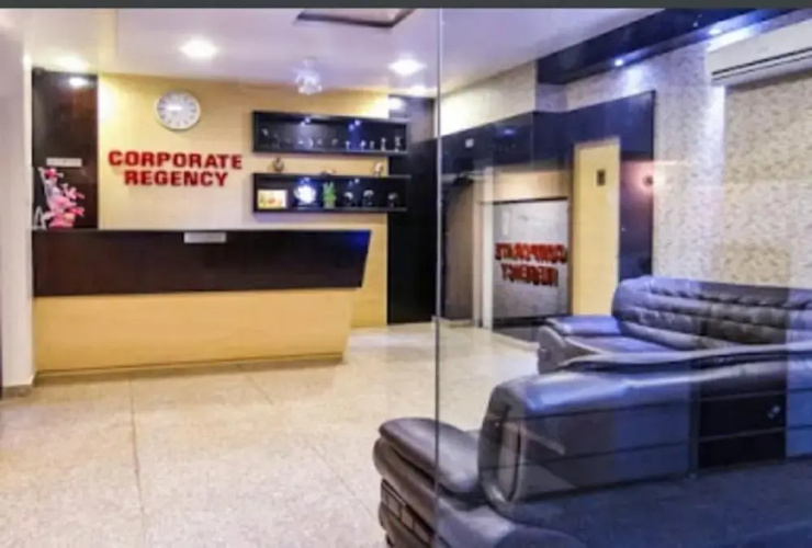 Hotel O Grand Decor