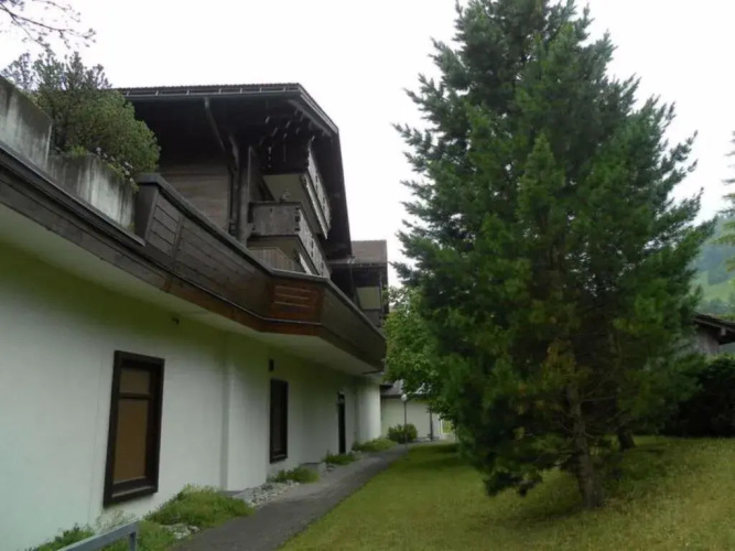 Kronenplatz 4 - INH 28223