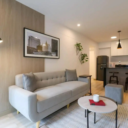 w Enchanting 2BR With Balcony in Miraflores