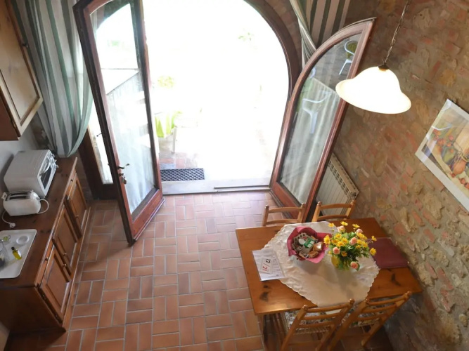 Montaione Oasis: Shared Villa