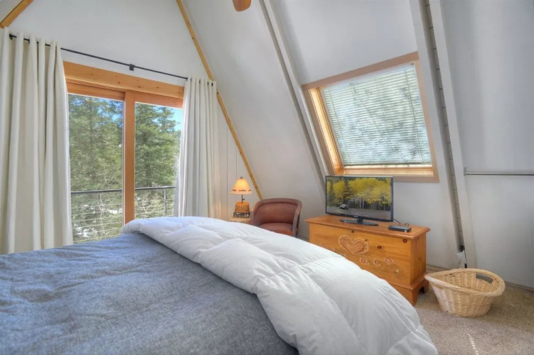 Alpine View Luxury Cabin