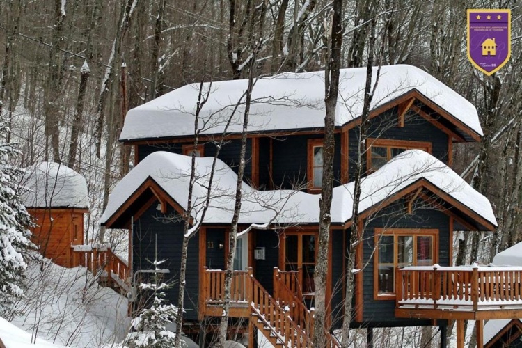 3 Bedrooms Chalet