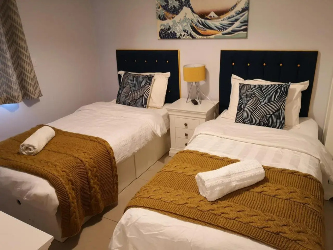 Riverside Rooms
