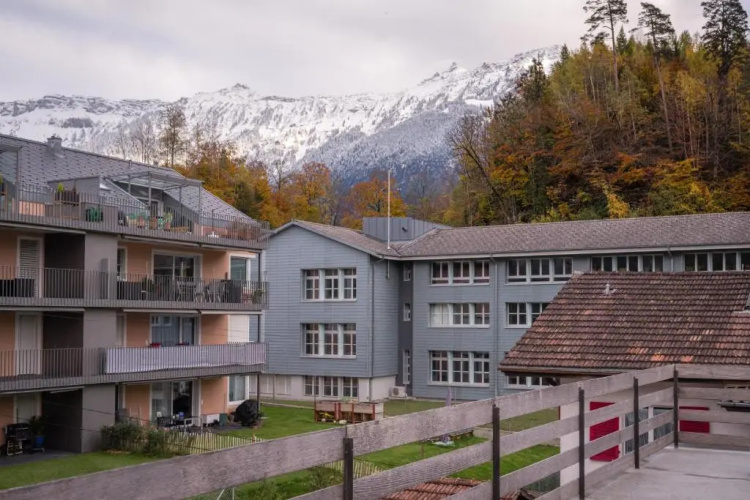 2 Bedroom Mountain View Apartment Interlaken