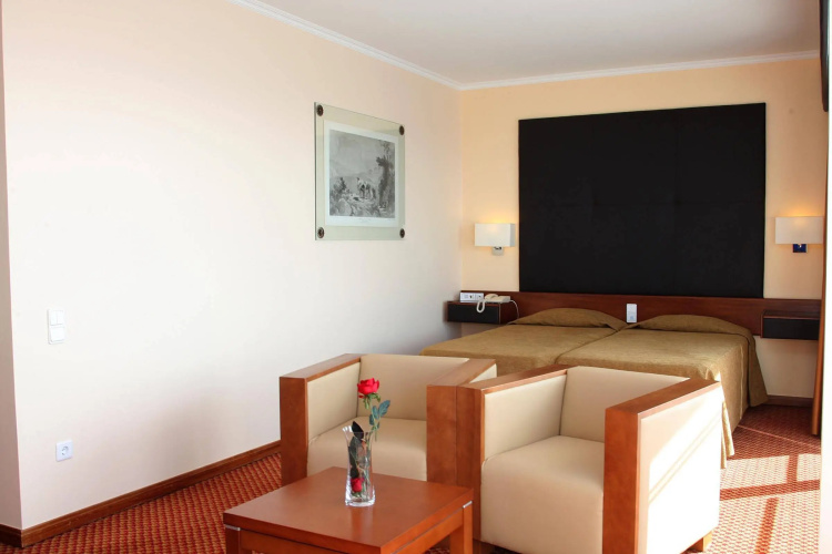 Hotel Orca Praia – Adults Only