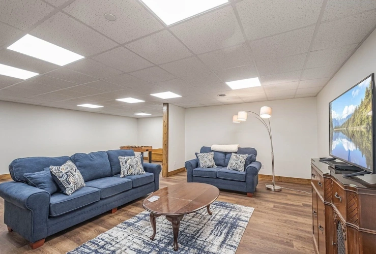 4 Bedrooms Cottage