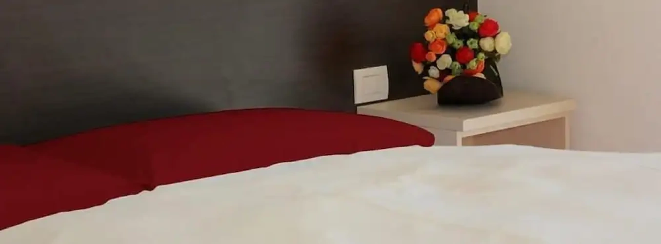 2 Bedrooms Deluxe Apartment