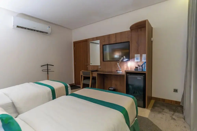 Rasia Hotel