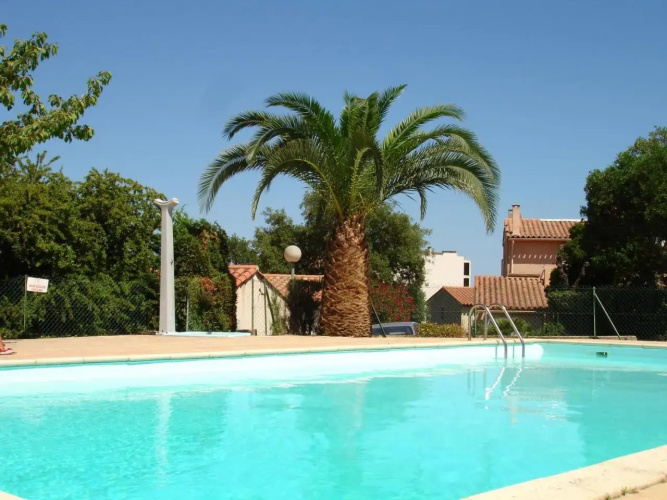 Les Bastidons rez jardin No 2