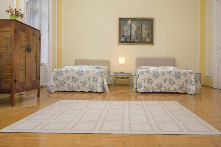 AltraCasa Apartments