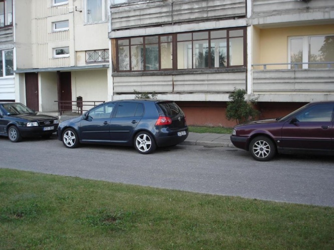 Apartment with balcony