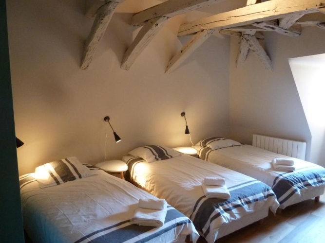 3 Bedrooms Cottage