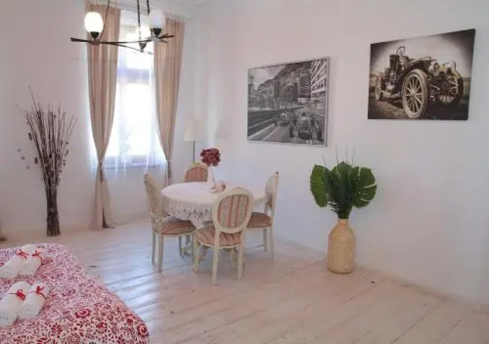 Grey Studio