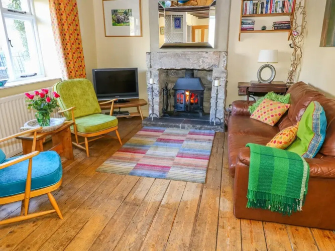 Sandy Cottage