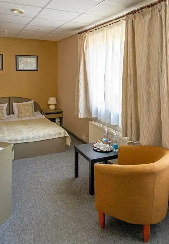 Hotel Roja