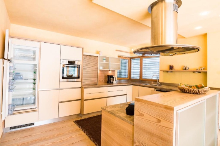 2 Bedrooms Villa