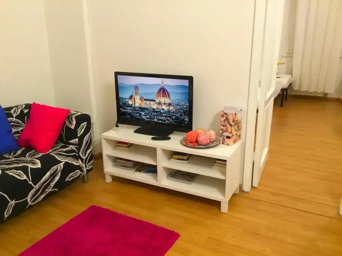 Neri 33 in Firenze With 3 Bedrooms and 2 Bathrooms