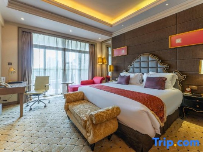 Superior Double Suite