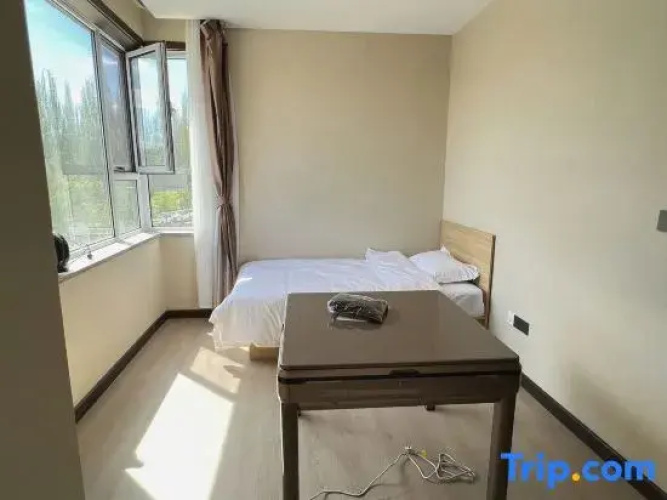 Yinlun Hotel (Datong Ancient City)