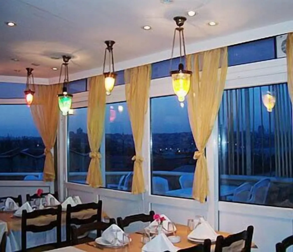 Aquarium Hotel