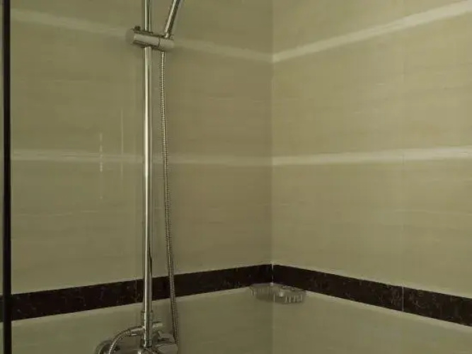 Fuchunjiang Longwan Hotel
