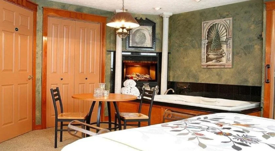 PrairieSide Suites Luxury Bed & Breakfast