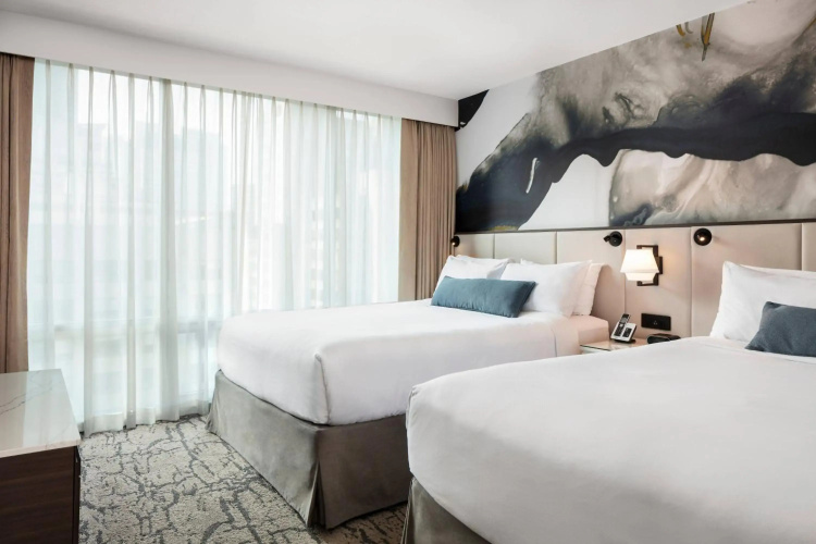 Delta Hotels by Marriott Vancouver Downtown Suites