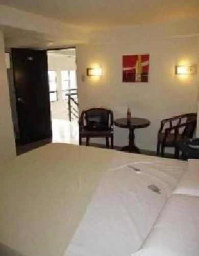 Premier room
