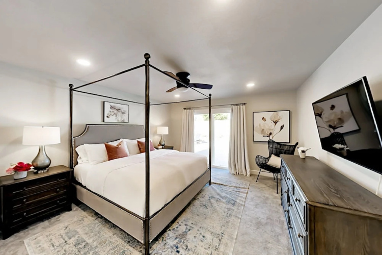 N 51st - 4 Br Home