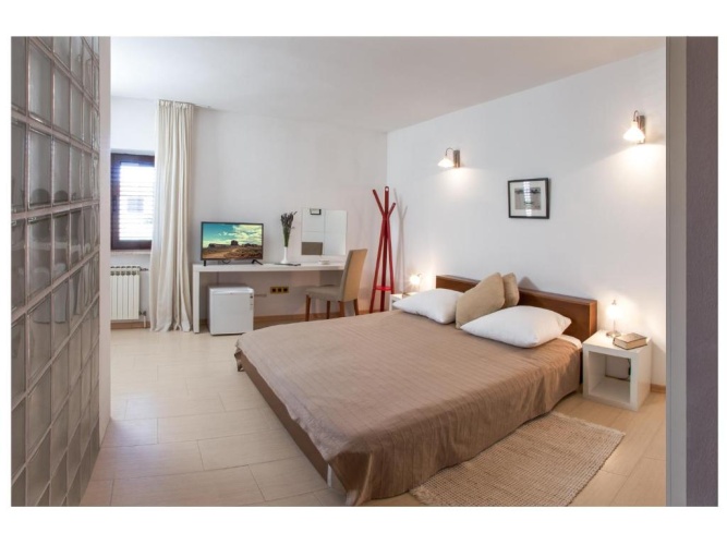 Standard Double room with view