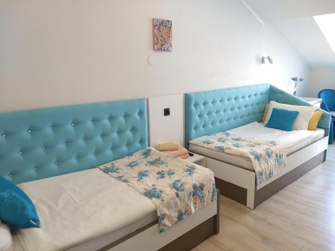 Standard Double room with city view