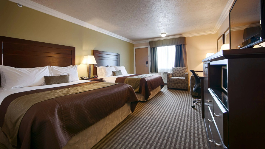 Best Western Plus Mirage Hotel & Resort