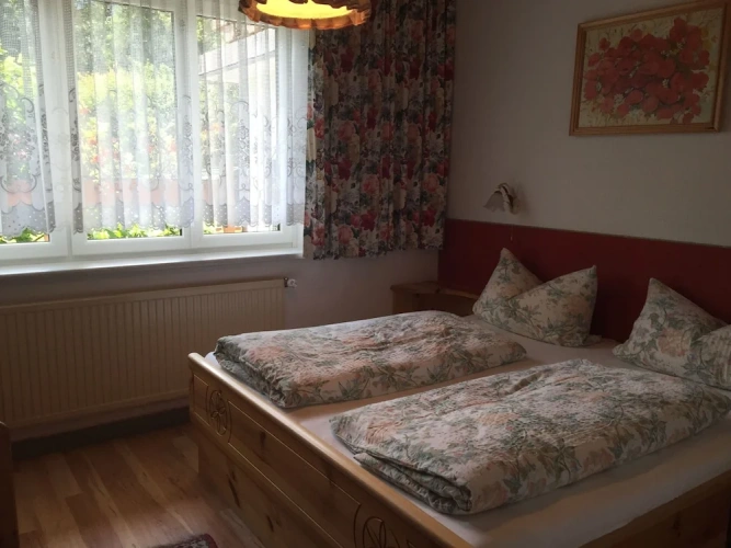 1 Bedroom Apartment with balcony and with mountain view