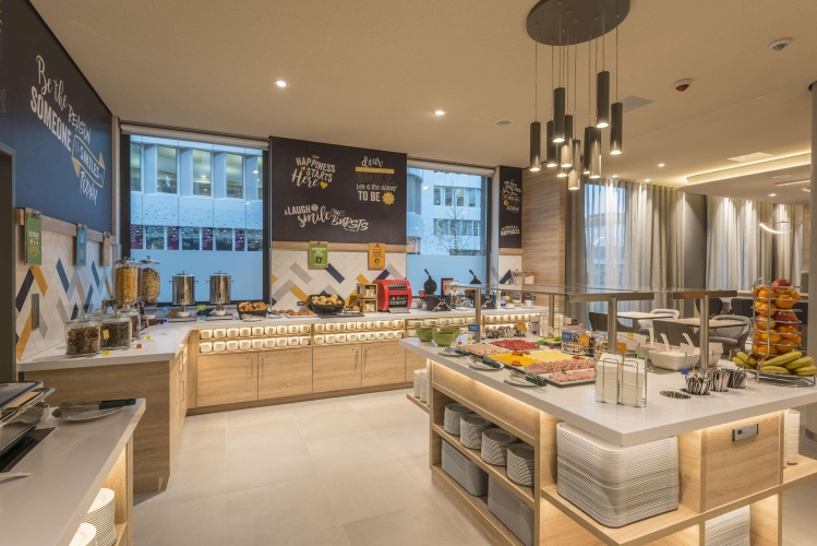 Hampton by Hilton Frankfurt Airport photo 15