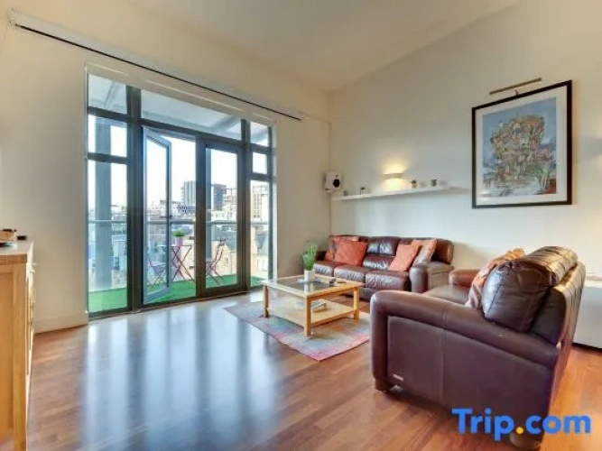 Twin Apartment