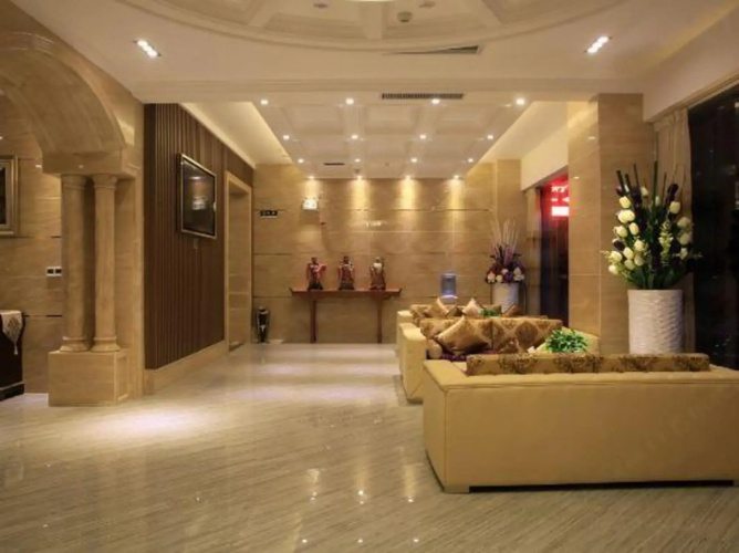Haihe Business Hotel