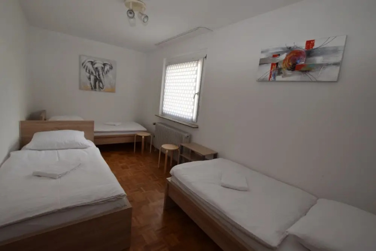 AB Apartment 83