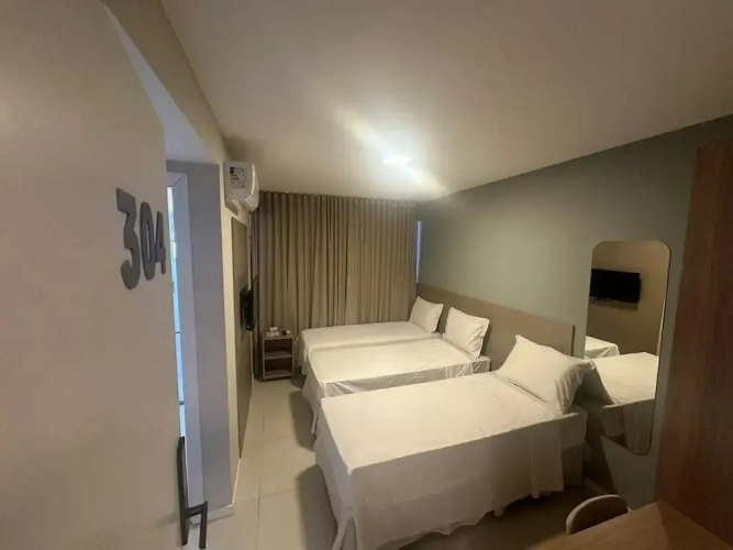 Aero Hotel