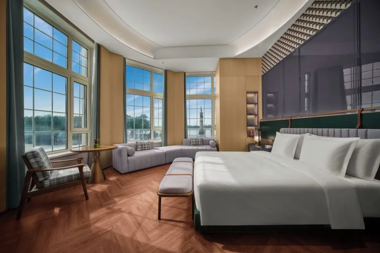 Double Suite with river view