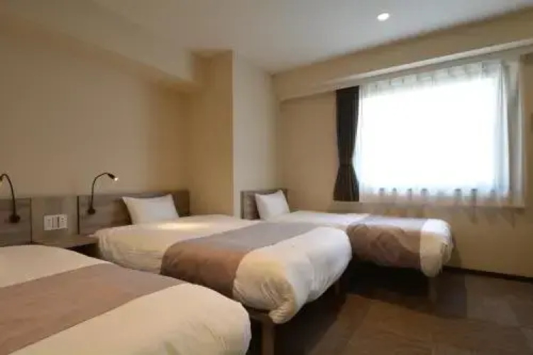 Hotel Sanrriott Shinsaibashi