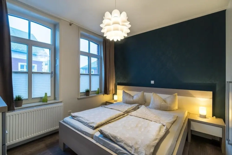 2 Bedrooms Apartment