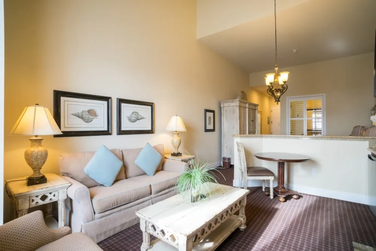 Deluxe Quadruple Suite with balcony